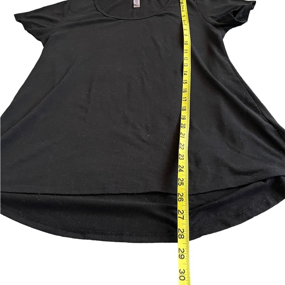 LuLa Roe Perfect Tee - Picture 2 of 4